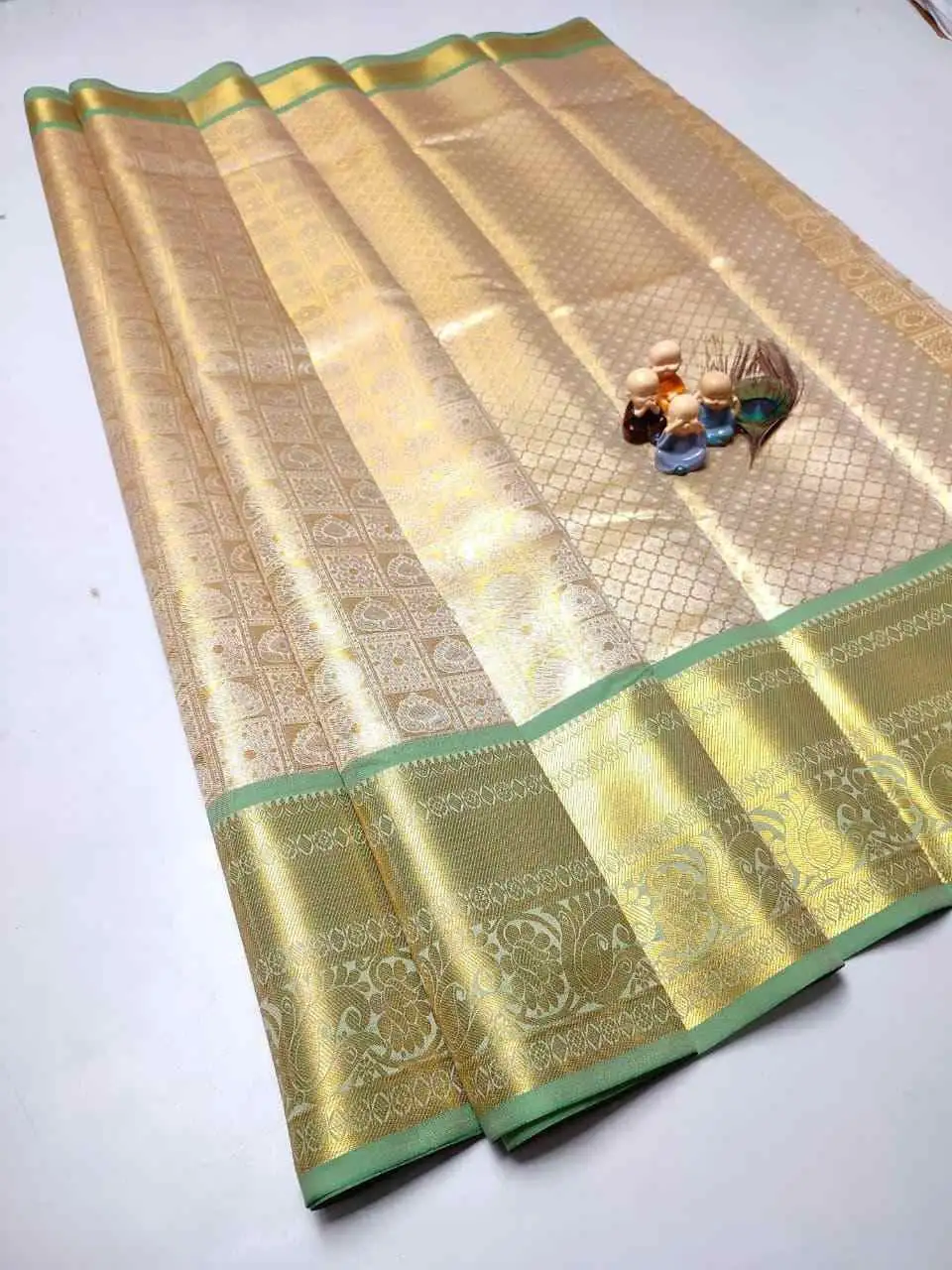 Zari Double Weave Brocade Semi Kanchipuram Silk Saree